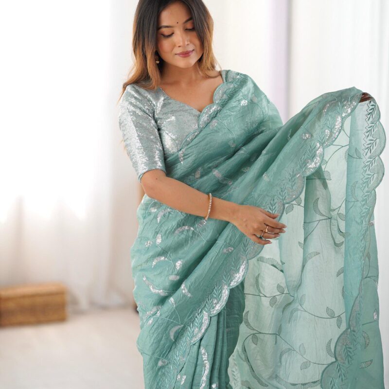 Elegant and Lightweight Semi Gajji Silk Saree with Graceful Printed Design - Image 4