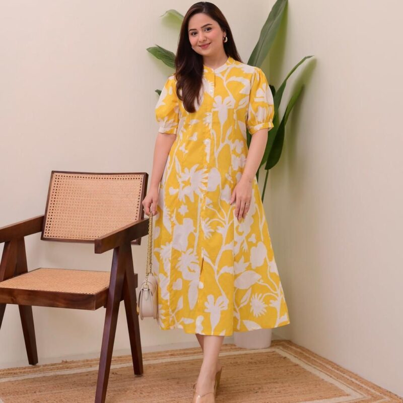 Primeisha Presenting Floral Everyday Wear Pure Cotton Dress with Button Detailing - Image 7