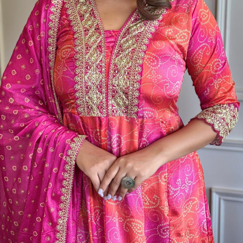 Bandhani Print Chinnon Kurti Set - Image 2